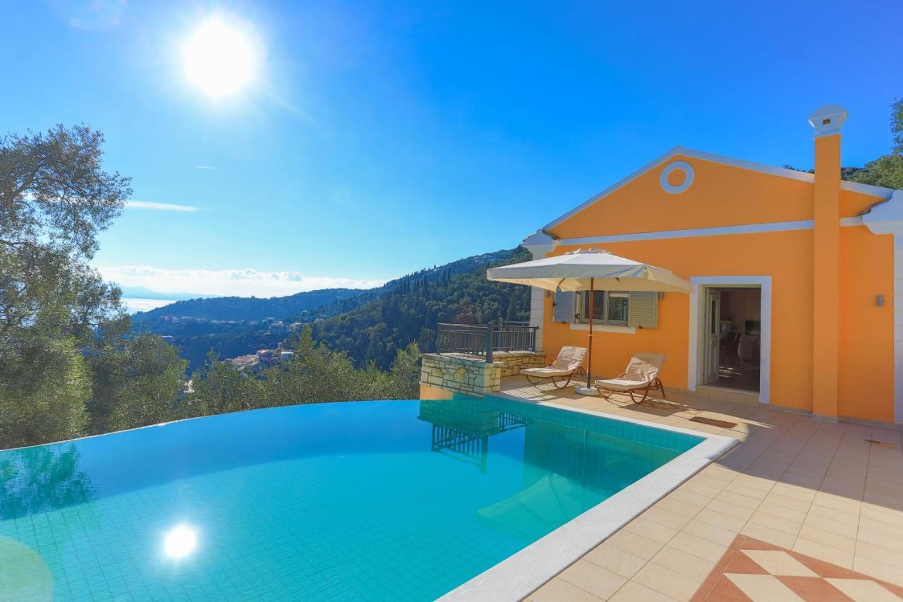 Villa Kalamia Exterior photo
